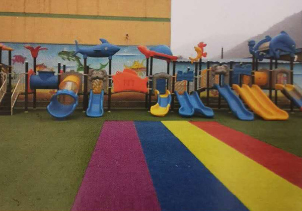 保康县东方国际幼儿园玩具设施